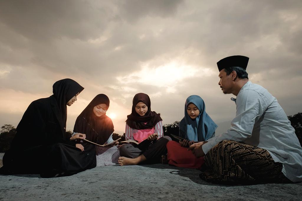Futuristic learning pod with holographic displays and neural interface connections
